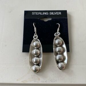 VINTAGE MEXICO STERLING SILVER PEA POD DANGLE EARRINGS